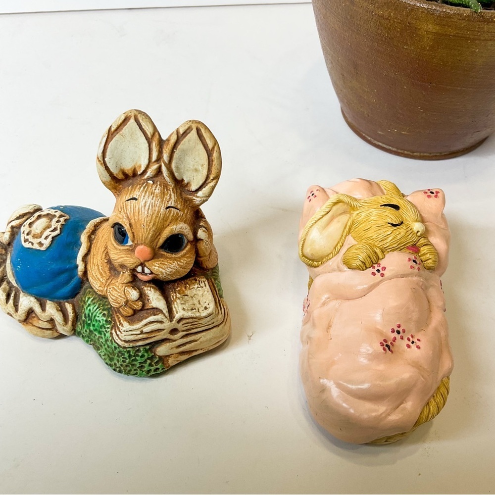 Vintage Pepiware Bunny Figurines Set Pink Blue England